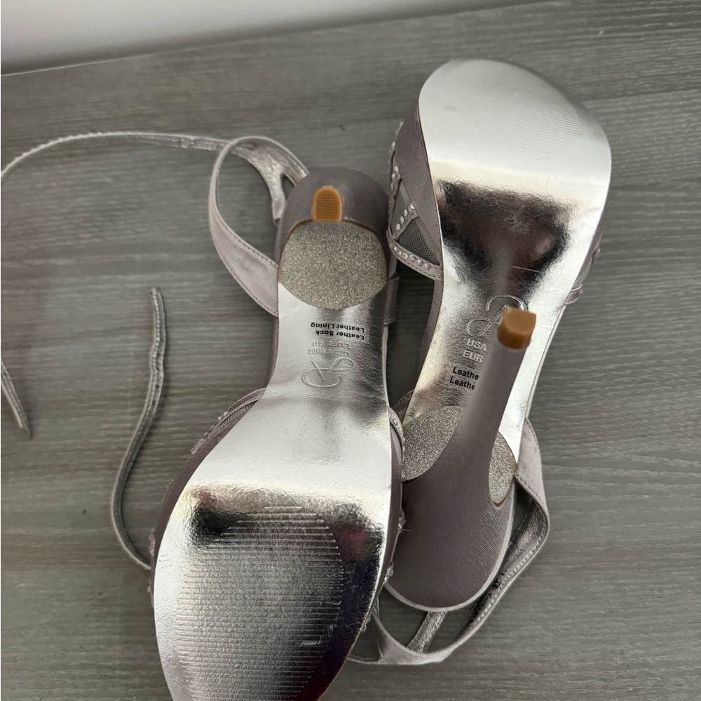 Silver High Heels - Picture 4 of 4